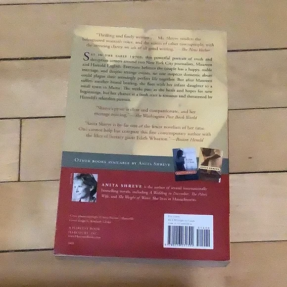 🏖2 Sets of Books for $13🏖 EUC Paperbacks - Picture 5 of 5